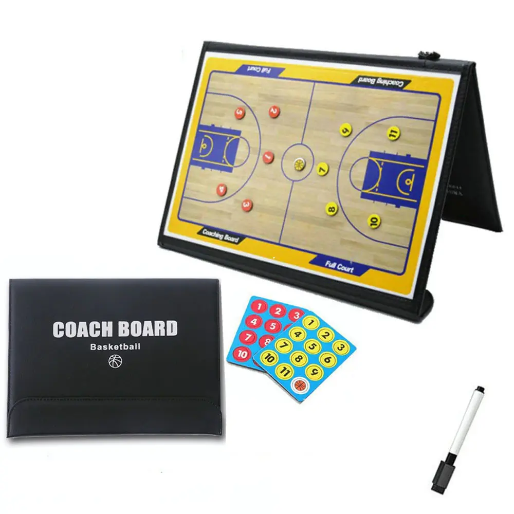 Carpeta táctica magnética de baloncesto con tablero de juego, fichas y marcador.
