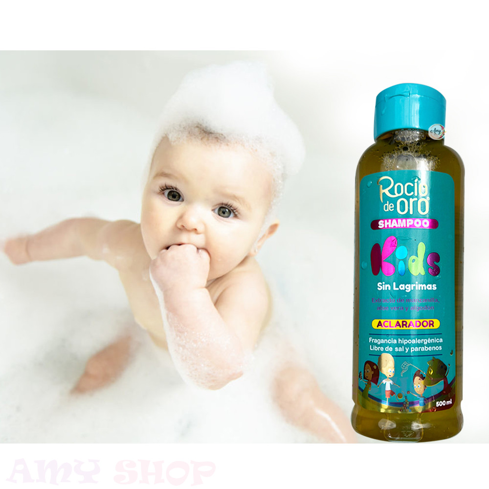 Bebé en baño de espuma con shampoo Rocío de Oro Kids Aclarador 500ml, sin lágrimas.