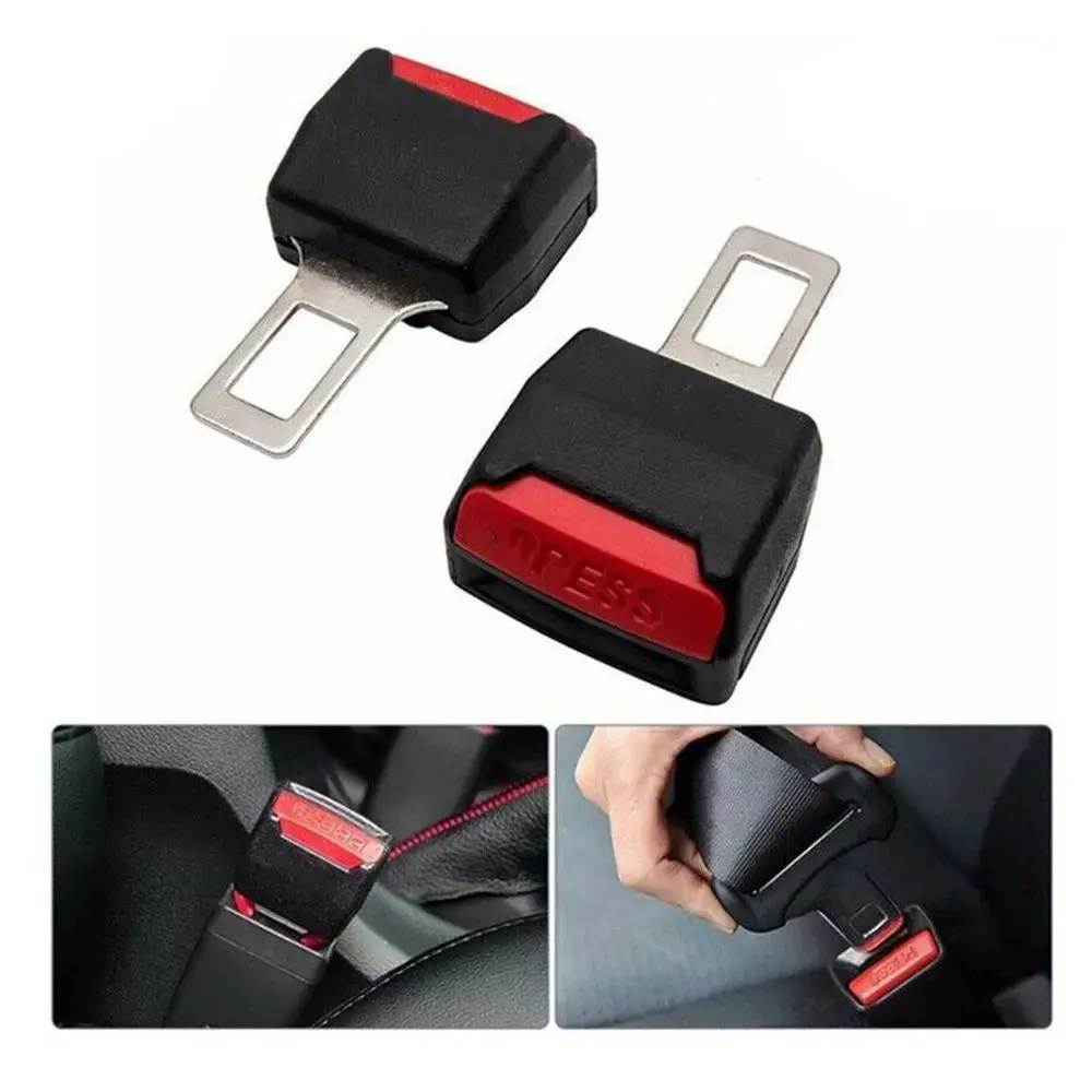 Extensor de cinturón de seguridad para carro con hebilla metálica y botón rojo, ideal para mayor comodidad.