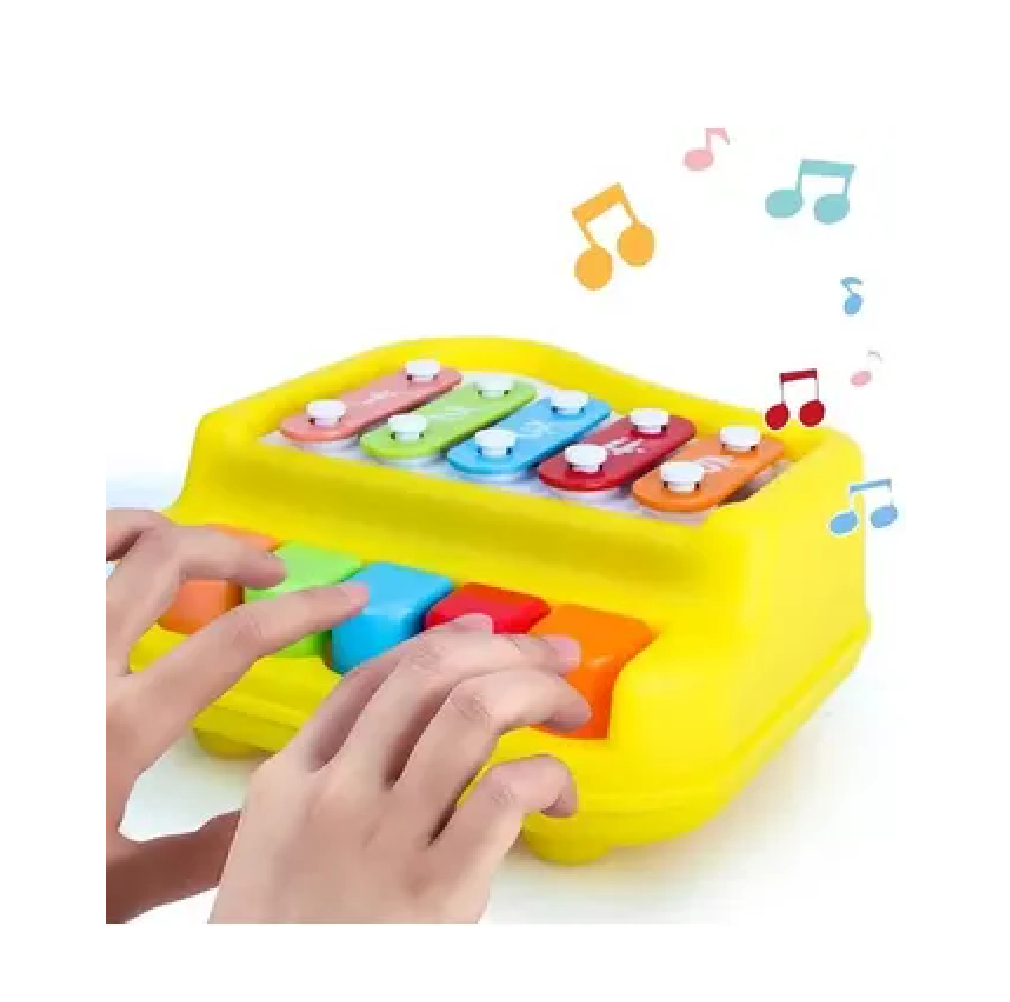 Xilófono infantil amarillo con 5 barras de colores y teclas para tocar.