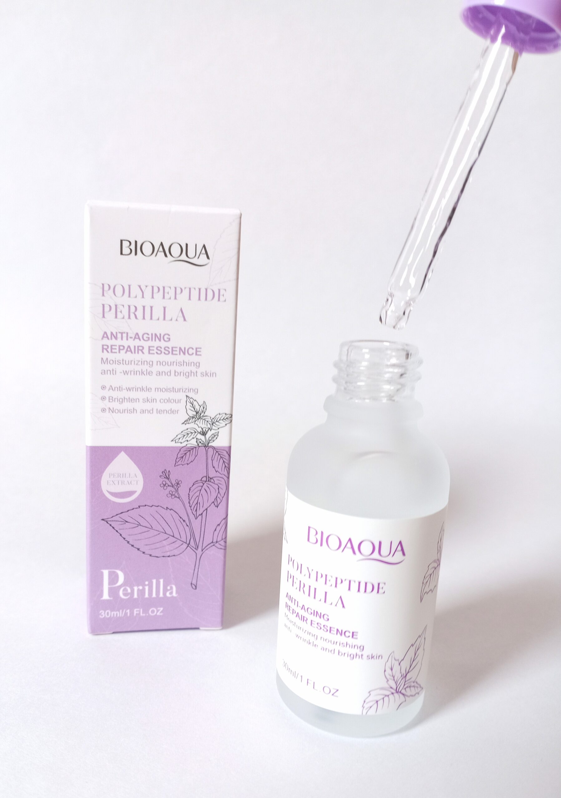 Caja y frasco de serum Perilla Polipeptidos 30ml, con gotero, anti-envejecimiento, para piel.