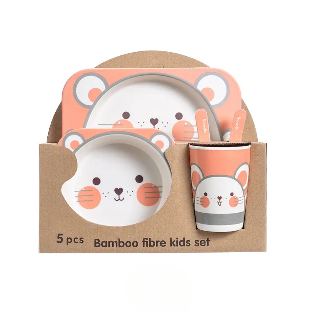 Set de vajilla infantil de bambú 5 piezas con diseño de ratón naranja, incluye plato, tazón, vaso y cubiertos.