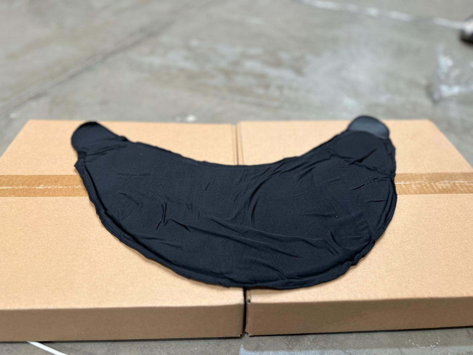 Compresa Gel Cervical Terapia Frío Calor 360° - Alivia rigidez y tensión del cuello y estrés - Imagen 4