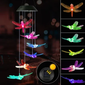 Colgante solar LED con libélulas de colores, ideal para decorar exteriores, capta luz para iluminar.