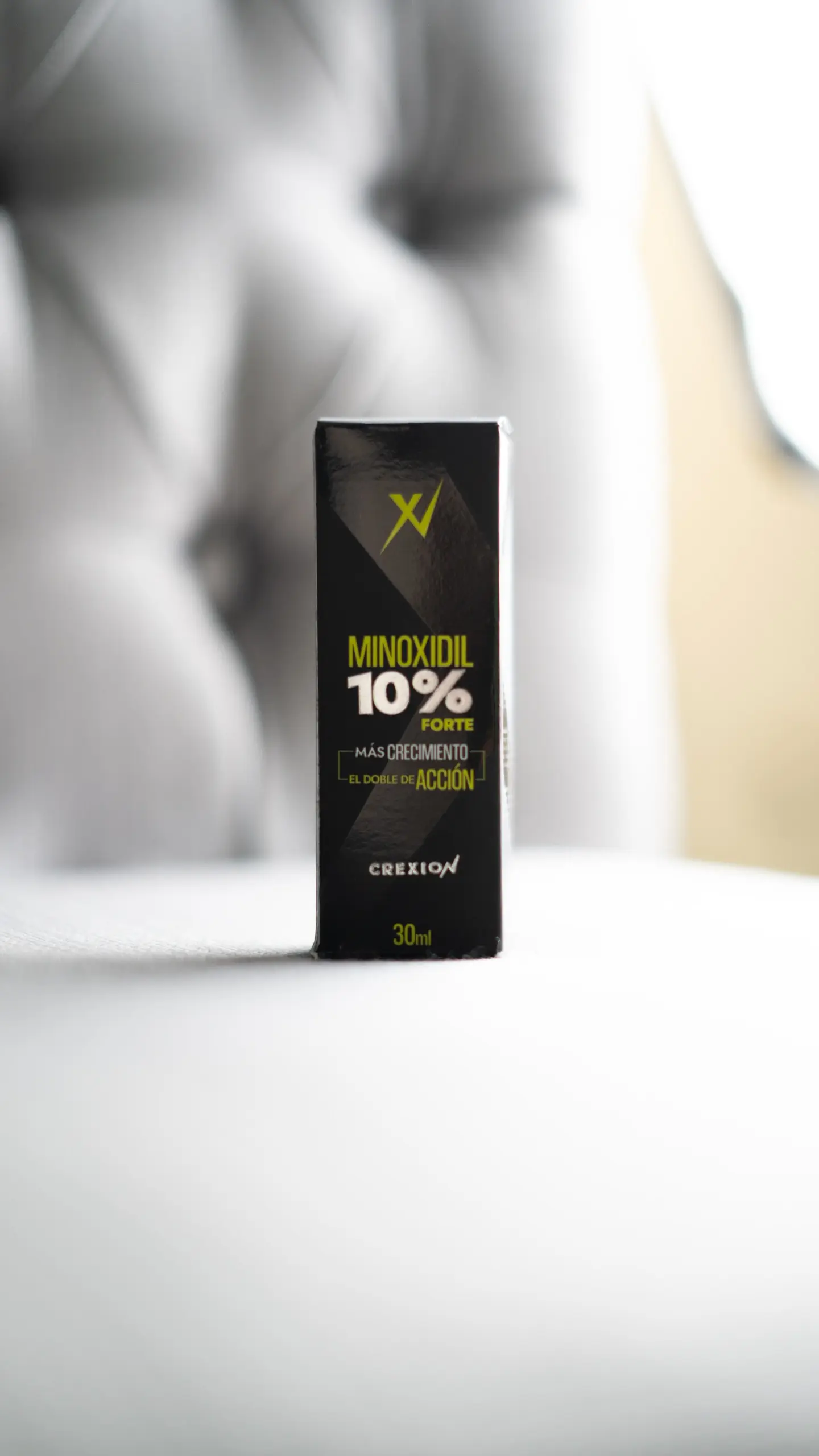 Caja de Minoxidil 10% Forte Crexion para crecimiento de cabello, 30ml.