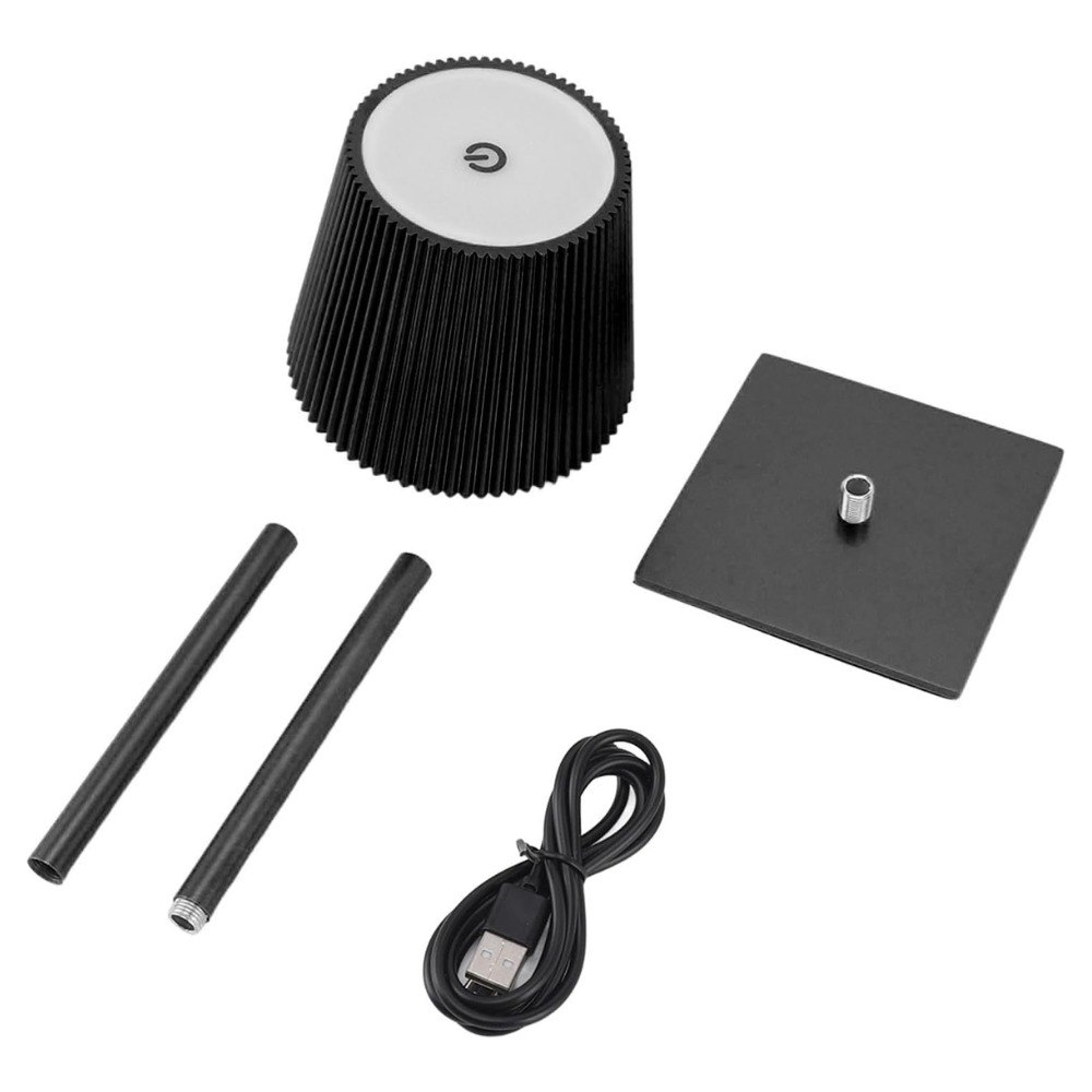 Lámpara LED metálica negra minimalista con interruptor táctil, dos tubos, base cuadrada y cable USB.