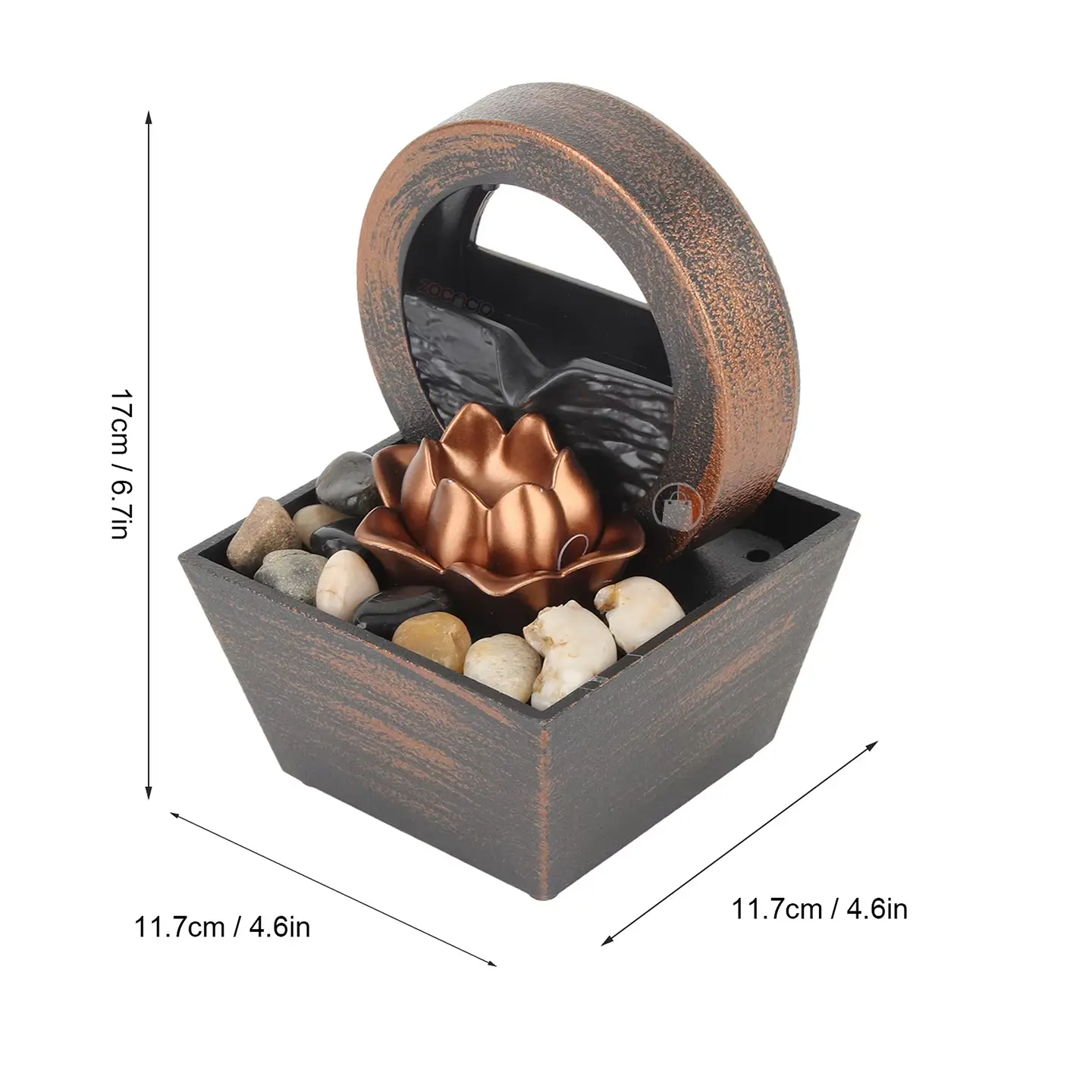Mini fuente decorativa de resina color bronce con flor de loto dorada, piedras y luz LED. Medidas: 11.7cm x 11.7cm x 17cm.