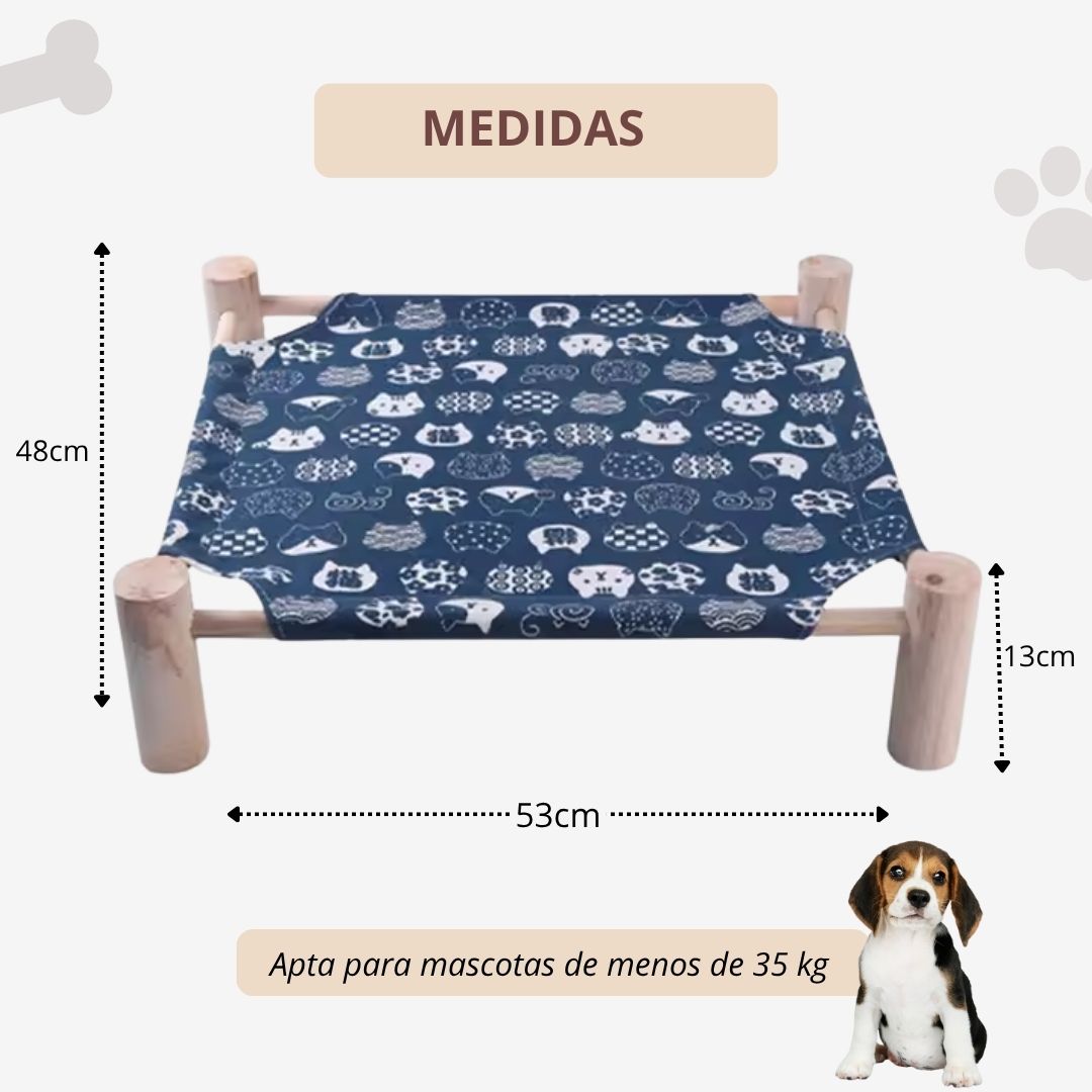 Hamaca portátil de madera para mascotas con tela azul y diseño de gatos, medidas 48x53x13 cm.