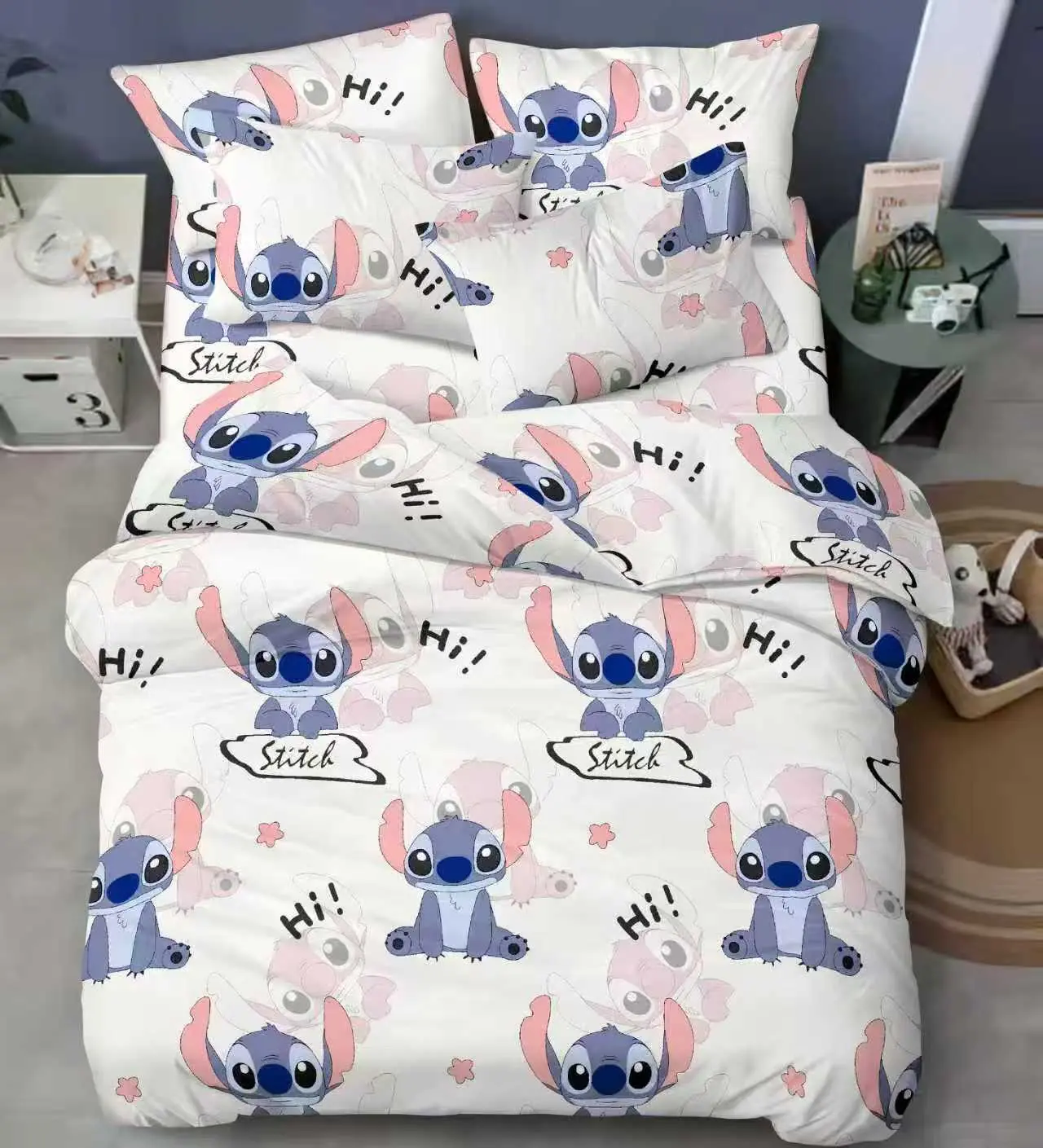 Juego de sábanas infantiles con estampado de Stitch, color blanco y azul, suave y transpirable.
