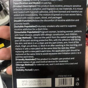 Parches para dejar de fumar, caja negra con instrucciones y fechas de fabricación/vencimiento.