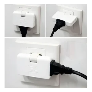 Adaptador extensor blanco de 3 puertos para toma corriente, con enchufe negro.