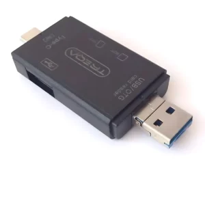 Adaptador USB-C OTG negro con puertos USB-A y ranuras para tarjetas SD/TF, ideal para transferencia de datos.