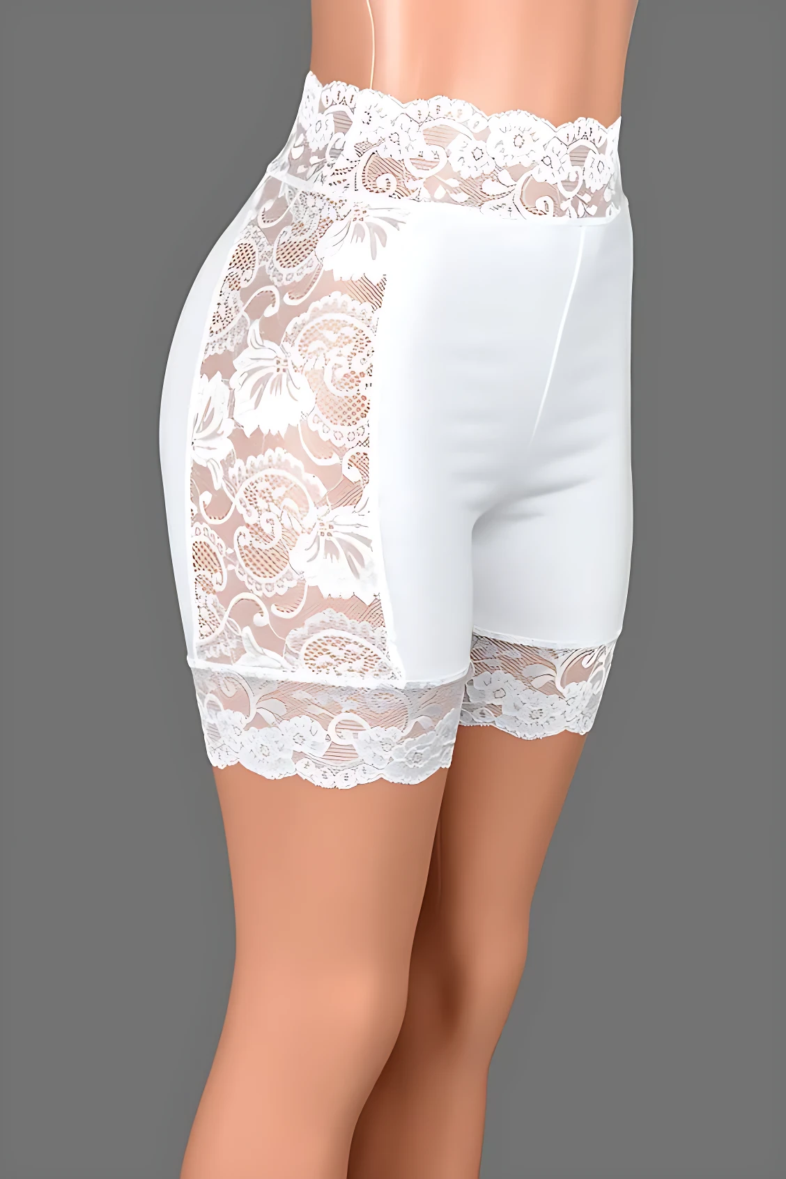Panty control abdomen tiro alto blanco con encaje floral en laterales y borde inferior.