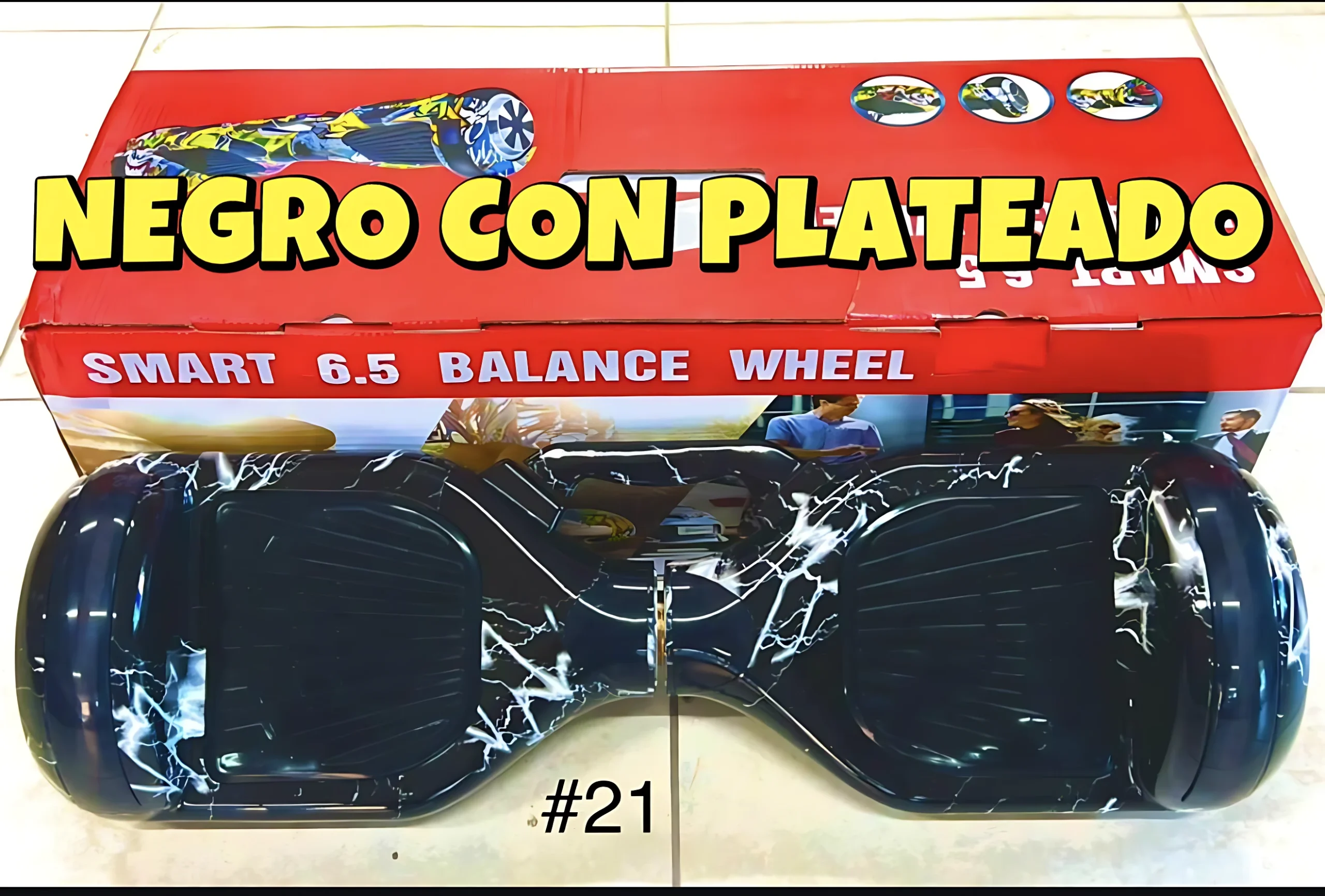 Hoverboard negro con diseño de rayos blancos, modelo Smart 6.5 Balance Wheel.