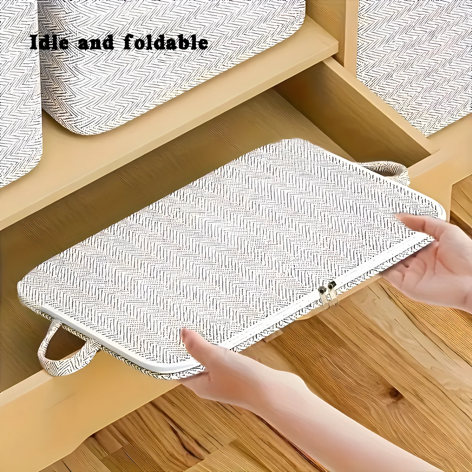 Contenedor organizador de ropa de 110 litros, plegable, con tapa reforzada, en fondo de madera.