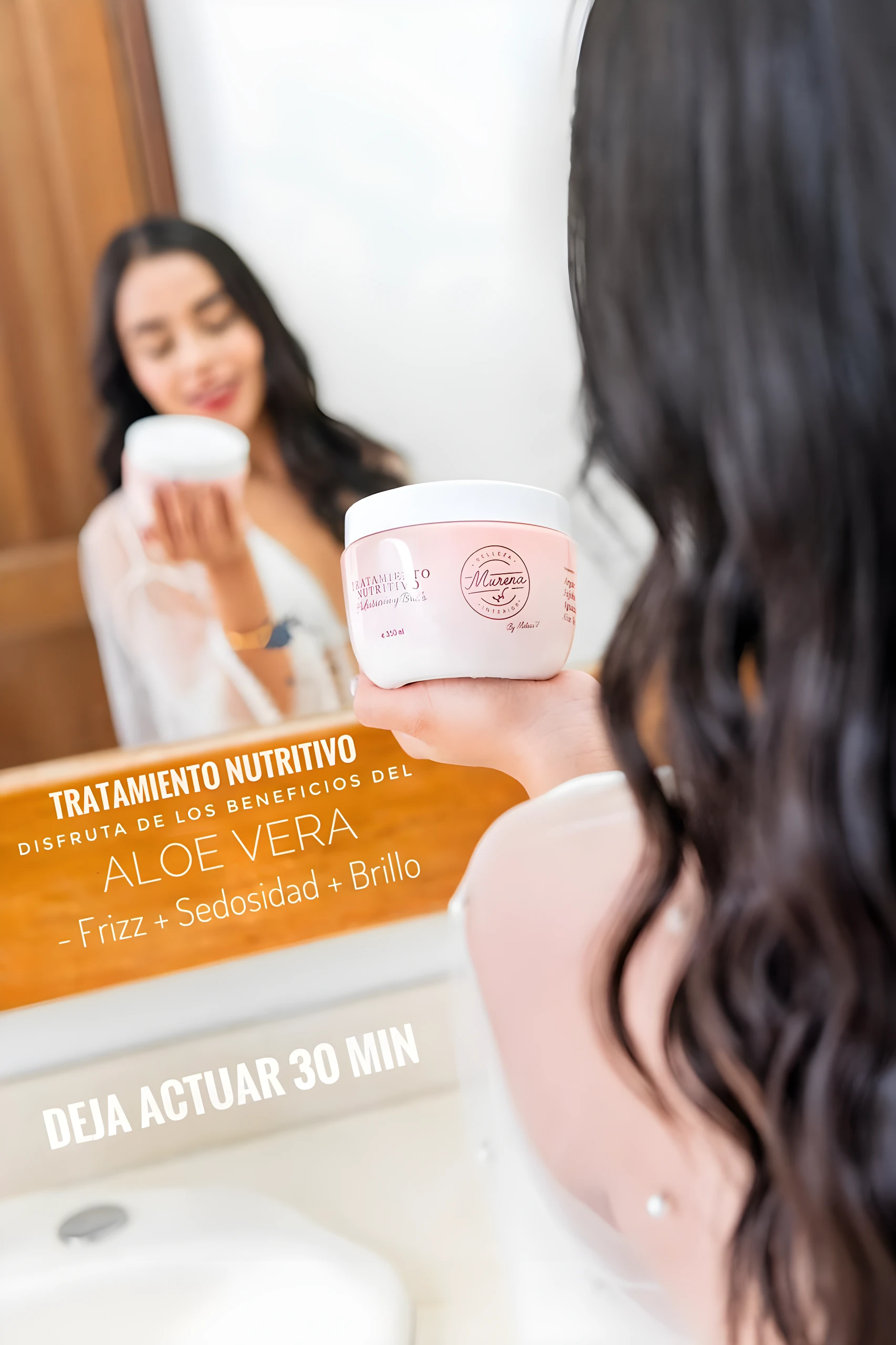 Tratamiento capilar nutritivo de aloe vera para frizz, sedosidad y brillo.